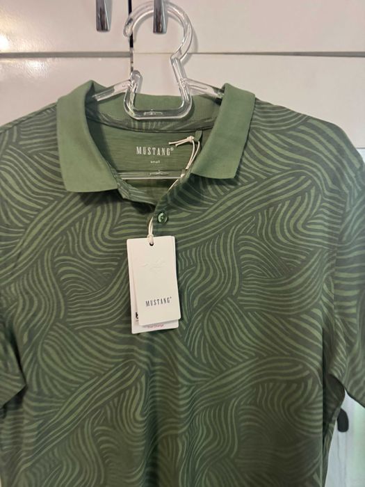 Мъжка тениска тип поло MUSTANG – размер S