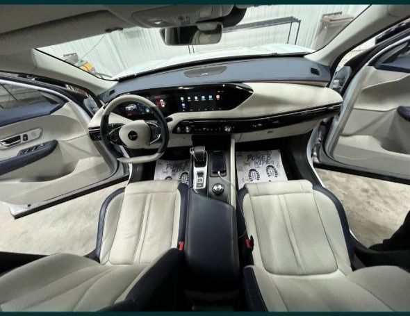 Мошина идеал холатда.Факат накдга сотилади!!!