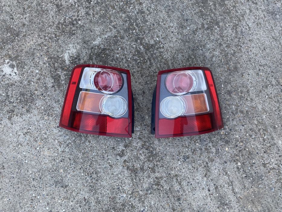 Ляв и Десен Стоп за Range Rover Sport