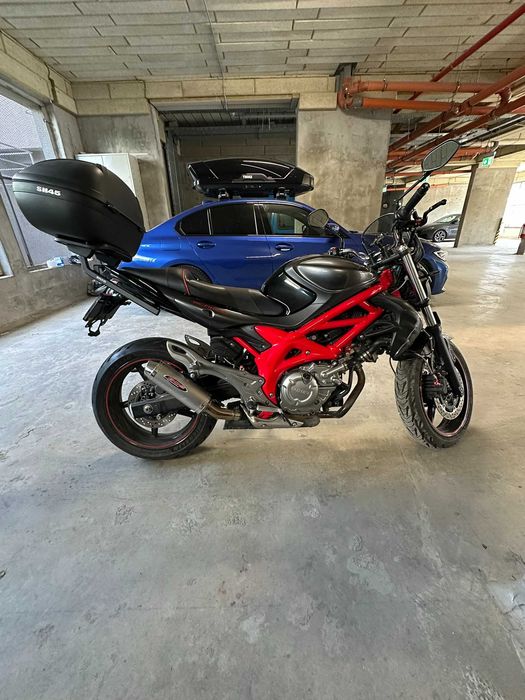 Suzuki Gladius SFV650 ABS 2013 45k km 3500E