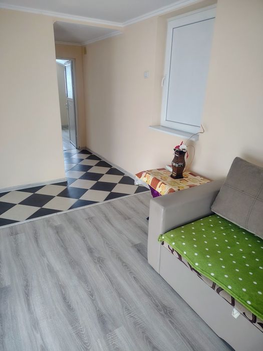 Дава се под наем , отопление с климатик.