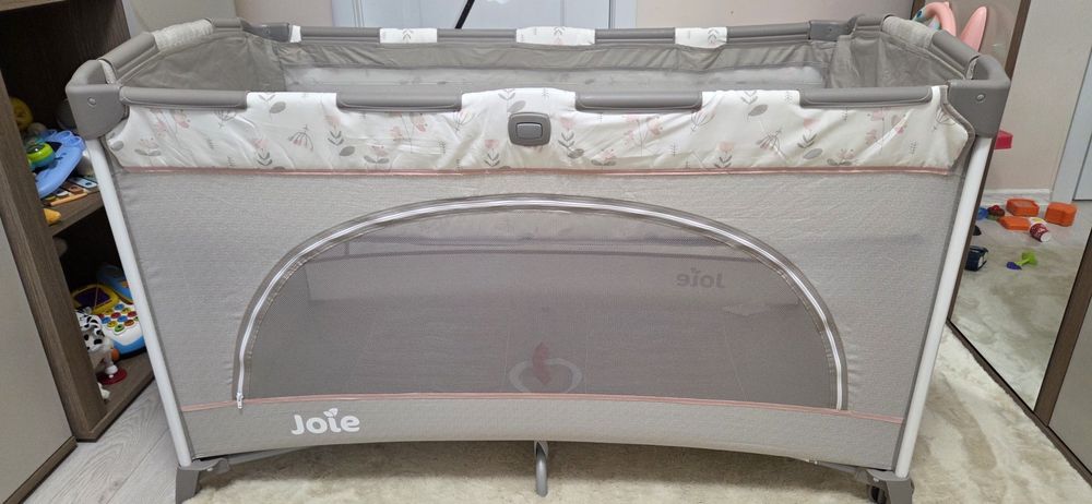 Joie Patut pliant cu 2 niveluri Allura 120 cm, Flowers Forever + salteluta Jysk