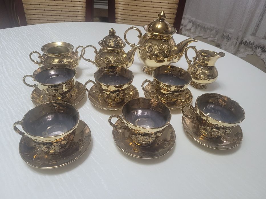 Продаётся чайный сервиз