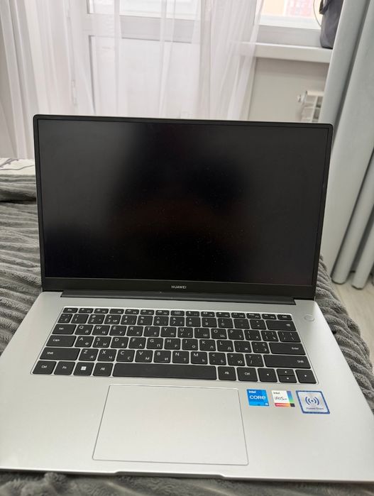 MateBook D 15 120 ГБ