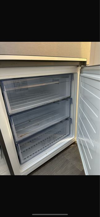 Frigider beko ca nou