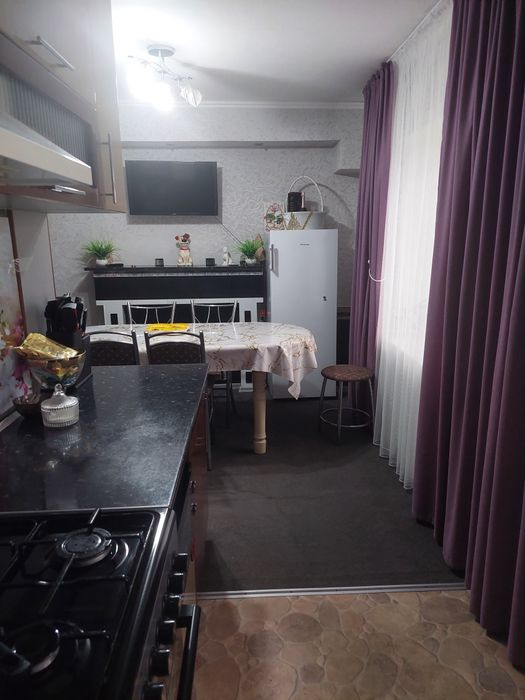 Продам 3-комнатную квартиру