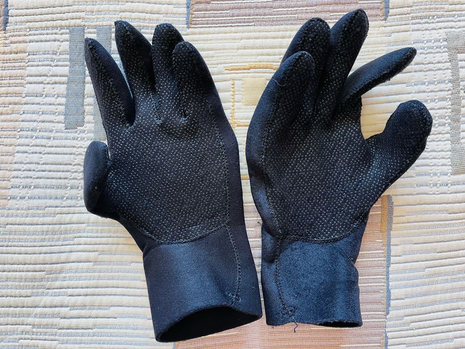 Ръкавици за сърф, неупрен, S размер, 12г