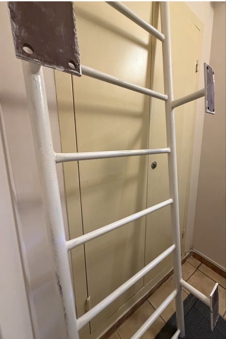 Лестница металическая