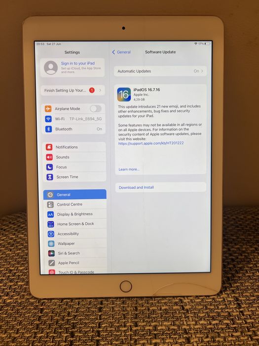 iPad Pro 9.7” Gold 32 GB WiFi – Perfect Funcțional