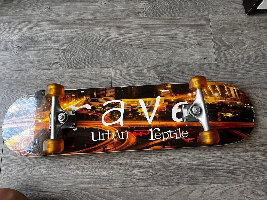 Скейтборд Cave Urban Reptile