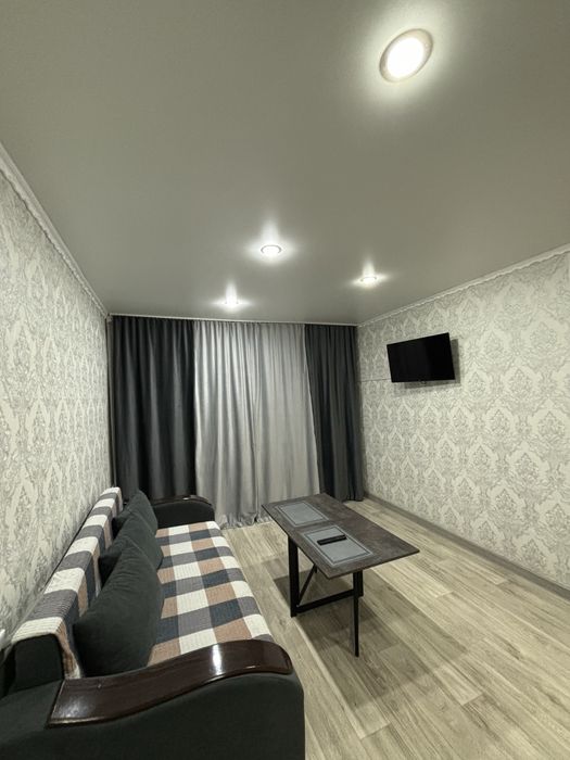 По часам квартира