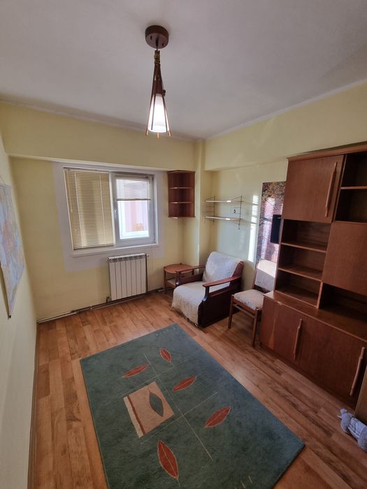 Apartament 4 camere de inchiriat în zona Dumbrava-Nord