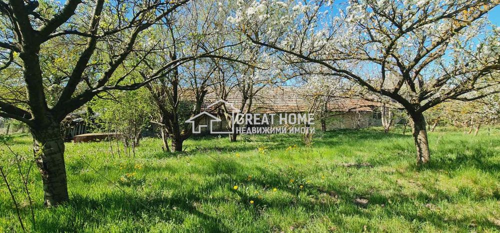 Къща в Търговище, област-с.Острец площ 140 цена 28 121 евро