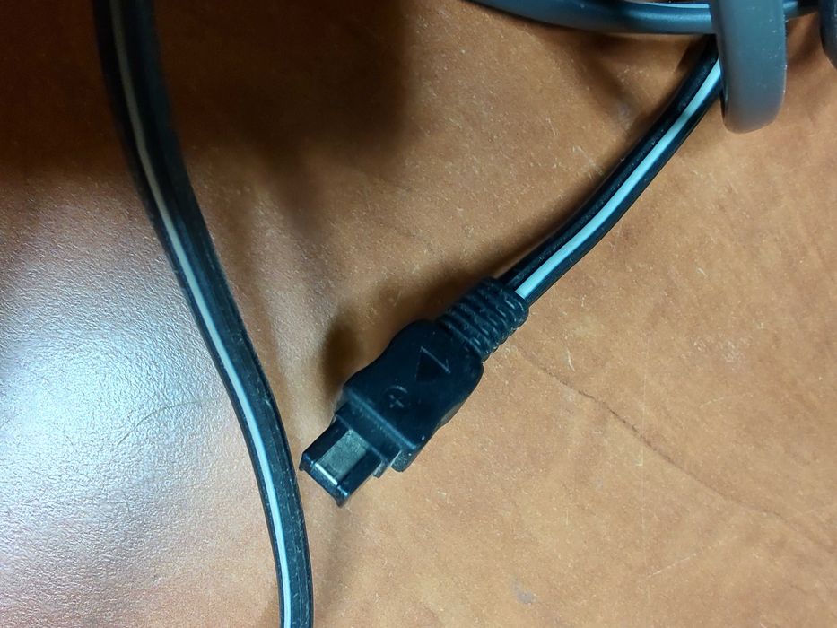 Incarcator alimentator camera Sony AC-L25B