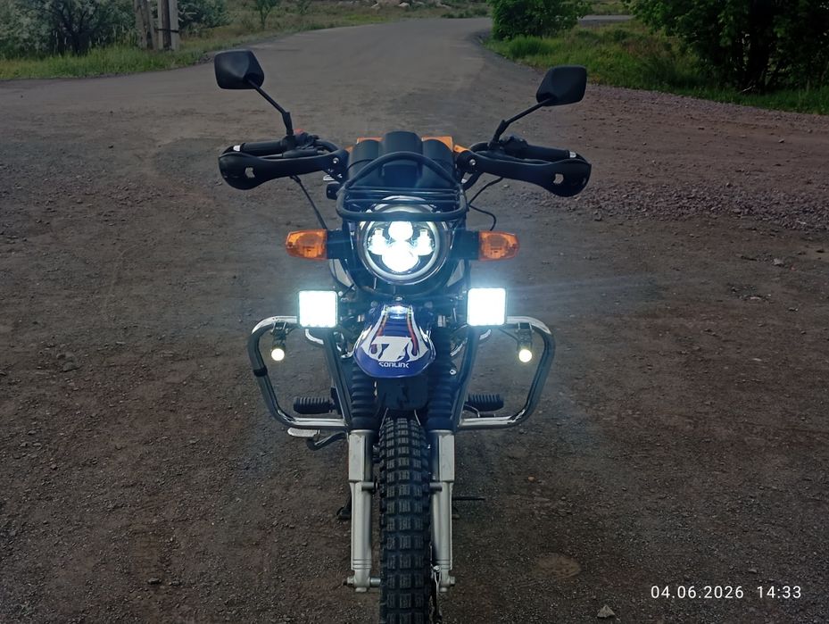 Продам мотоцикл 200куб