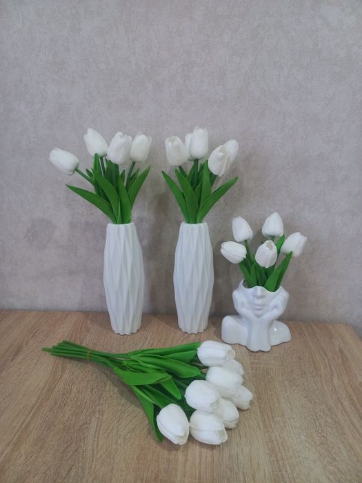 Продам тюльпаны +ваза