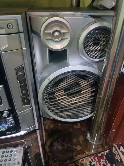 Продам Муз центр LG !!!