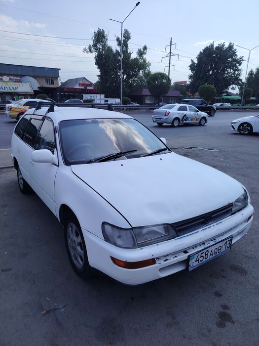 Toyota corolla E100