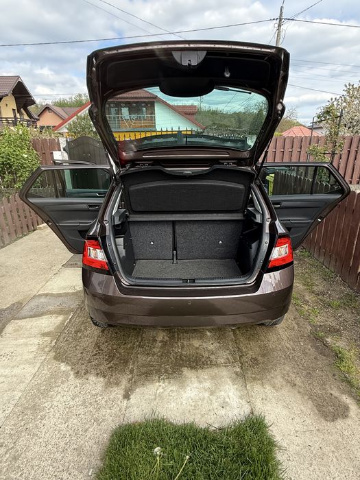 Skoda Fabia 1.2 TSI , 110 CP