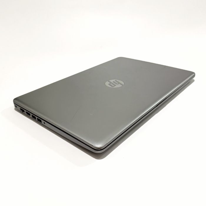 HP 250 G7/i5-1035G1/16GB DDR4/512GB NVMe