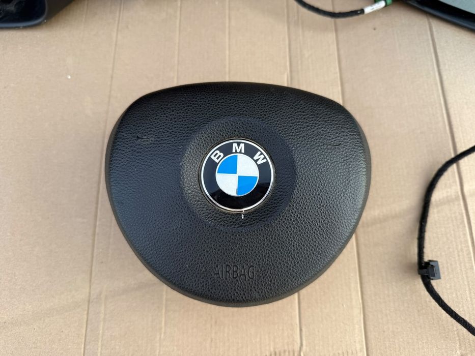 Oglinda stanga range rover sport l494 vw golf 6 airbag volan bmw seria 1 e87 seria 3 e90 e91 x1 e81