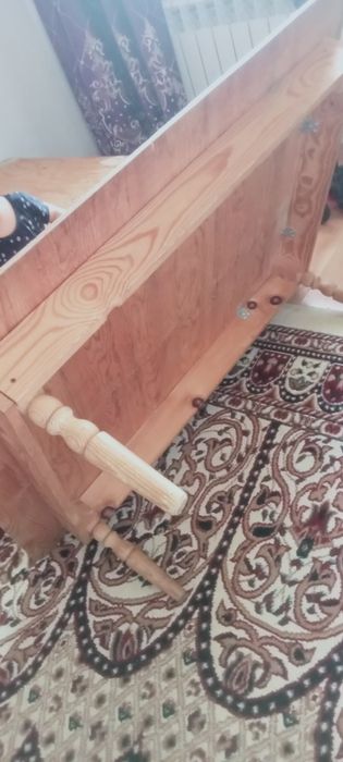 Мебел гостинный стол