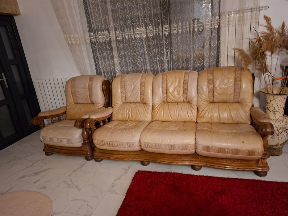 Vand canapea piele 100% naturala !