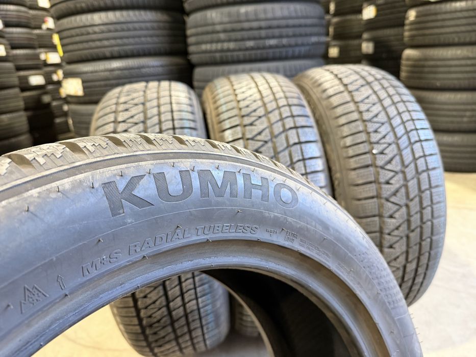 235/55/19 KUMHO 4бр