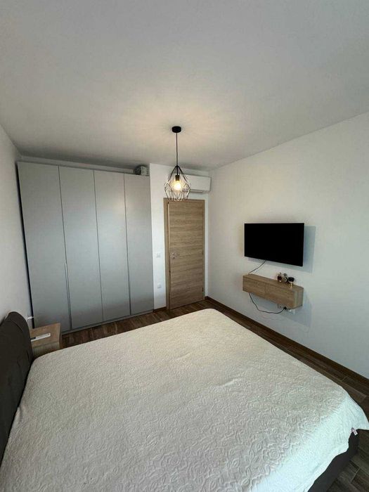 Дава се под наем Двустаен апартамент в Варна, Цветен квартал - 60 кв.м за 850 € - Снимка #7