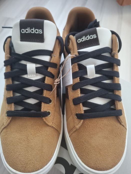 Încălțăminte sport Adidas mărimea 40 1/2
