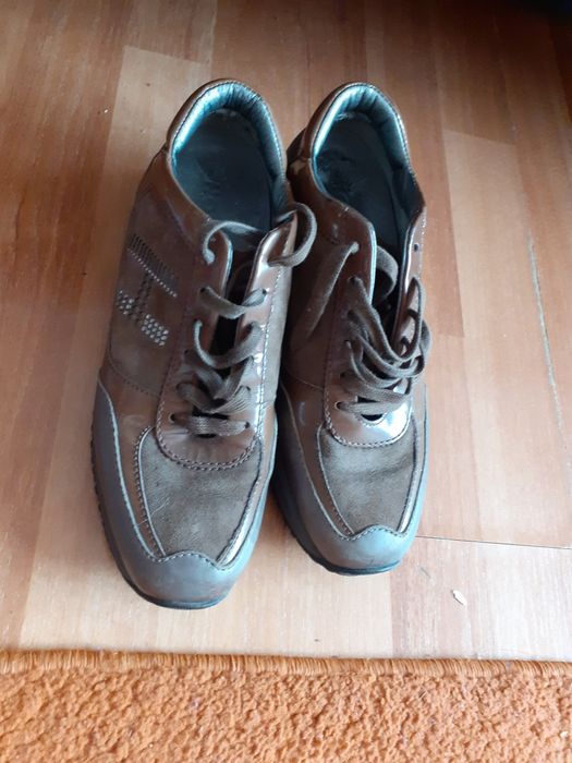 Adidași  dama nr36 în condiții  ff buna