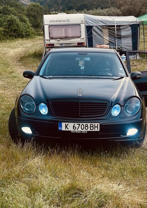 Продавам предна броня w211 avangard чисто нов боядисан без забелешки