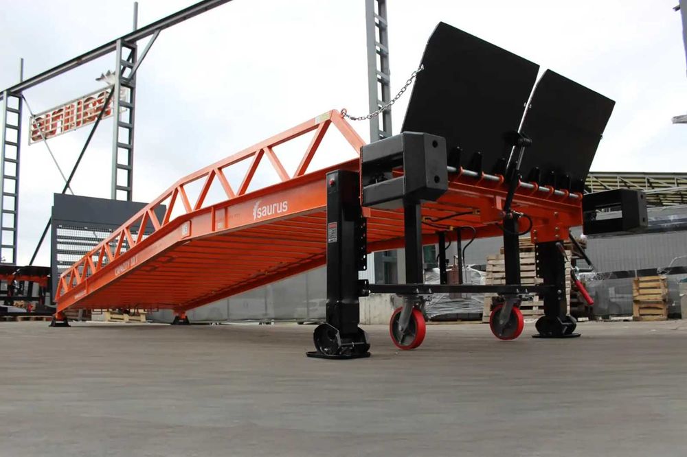 Rampa mobila 15 tone - incarcare in camion / container - Stoc BRASOV