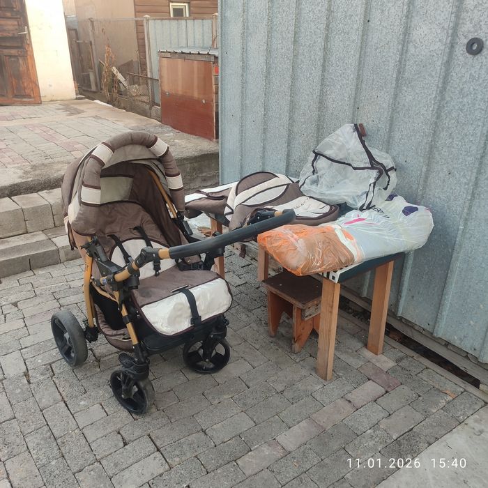 Продам коляску ADAMEX  3 в 1, бу