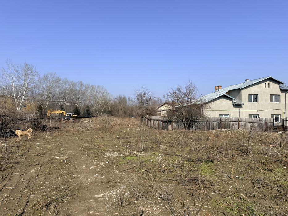 Teren intravilan cu lac 3900mp Cocorasti Colt Prahova