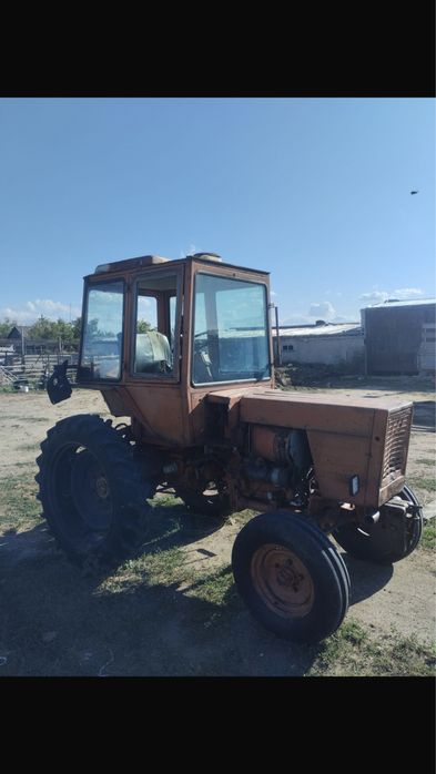 Продам трактор Т25