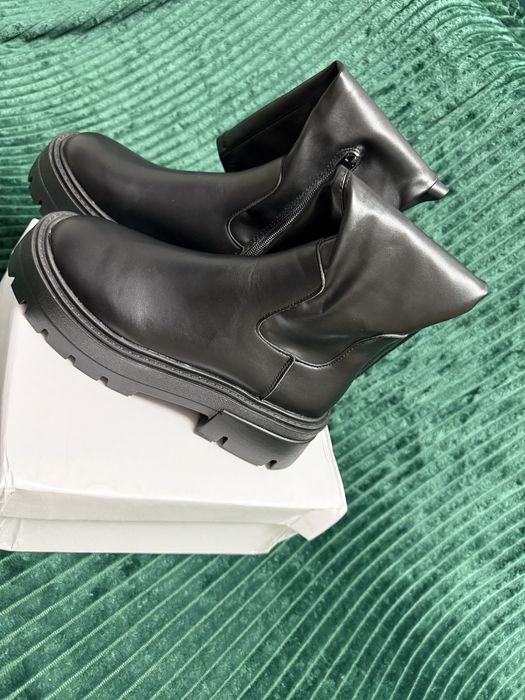 Продам сапоги на весну/осень , демисезонные