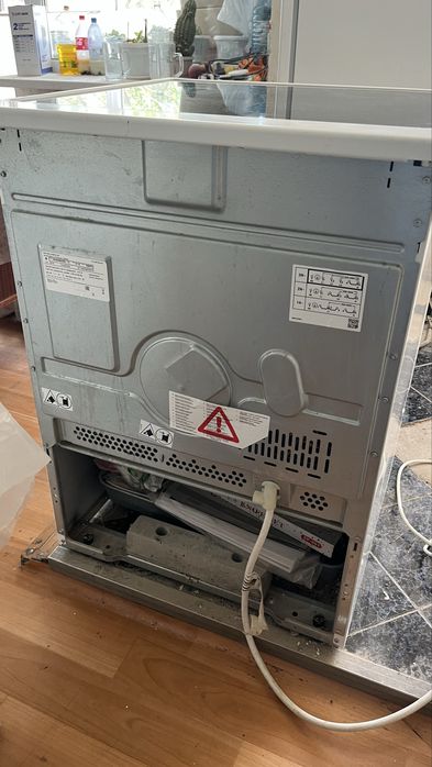 Продается электроплита Bosch