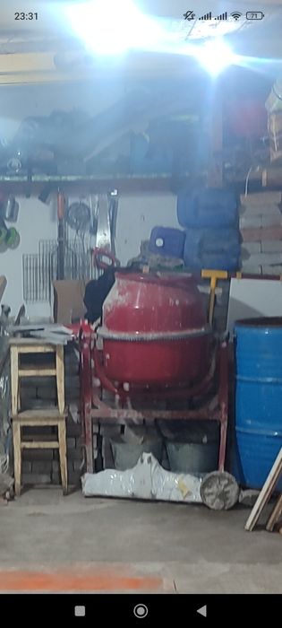 Бетоносмеситель, бетономешалка алтеко 140