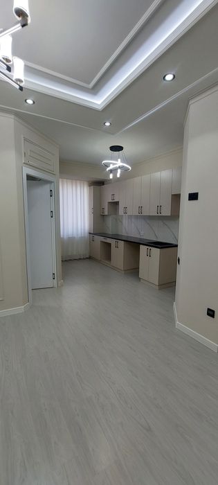 Квартира сотилади