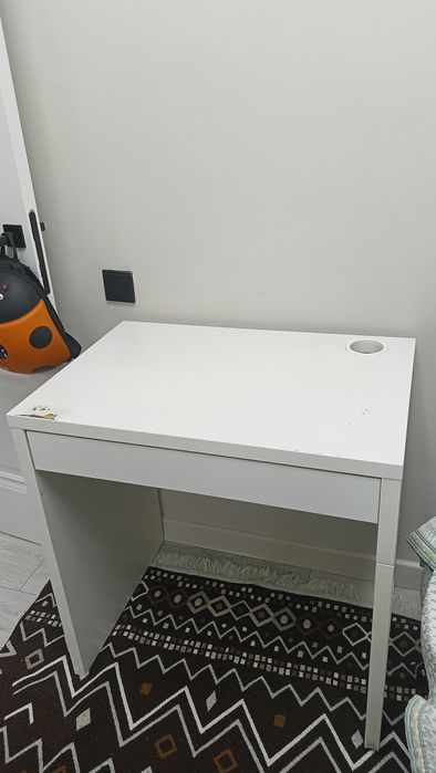 Продам стол NEW IKEA MICKE Computer writing dask  73x50x75