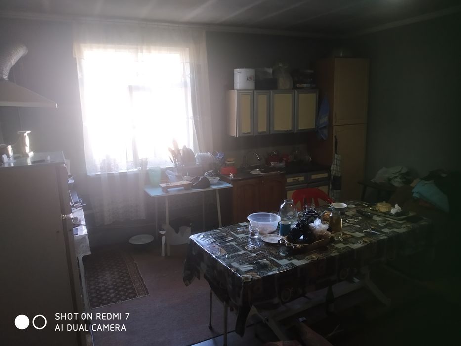 Продается двух этажный дом