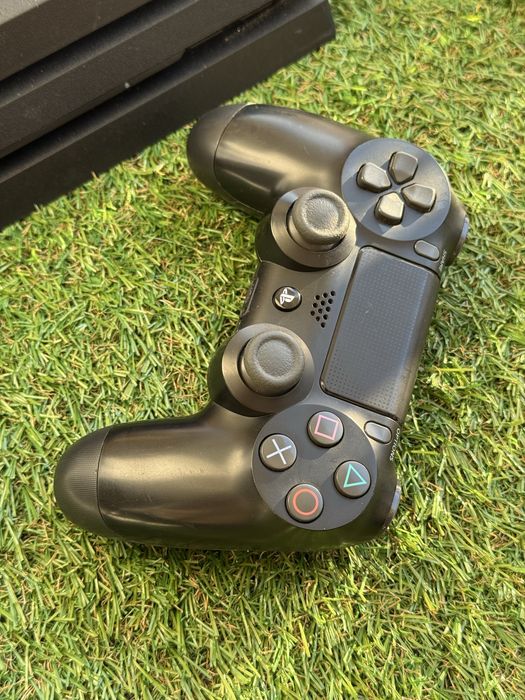 PlayStation 4 PRO ( PS4 Pro ) 1TB