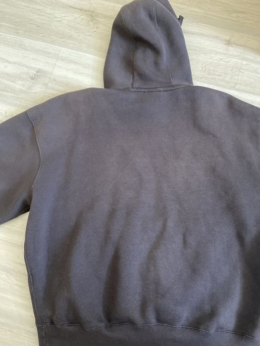 В продаже кофта Pull and Bear