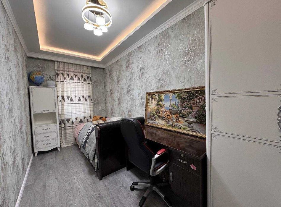 продается 4/6/9 Ор.р: Ойбек метро