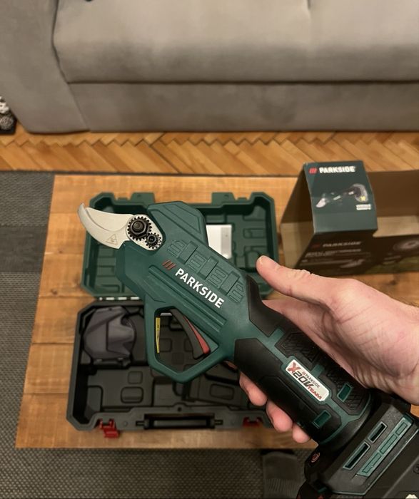 Foarfeca electrica Parkside