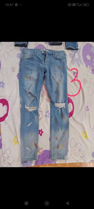 Pantaloni blugi  bărbați stare buna folosit un an   preț 30 lei  1 buc