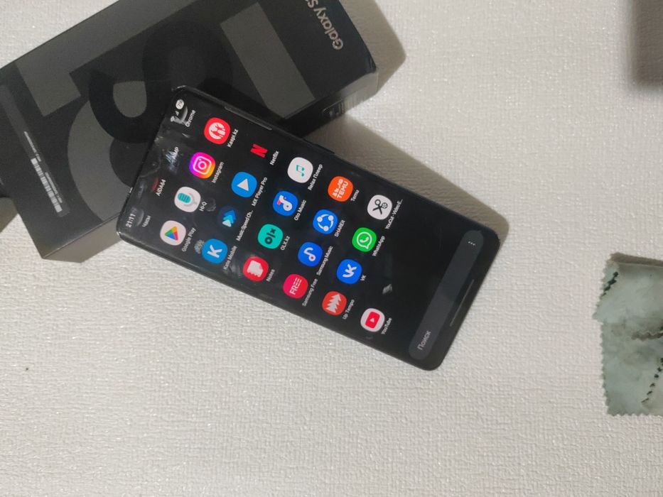 Samsung S21 Ultra. продам торг есть