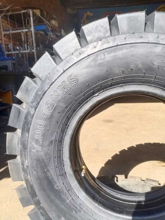 Шины на спецтехнику