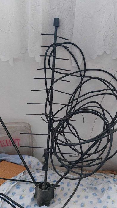 Телевизор с антеной